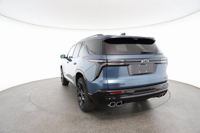 Used 2025 Chevrolet Traverse RS image 12