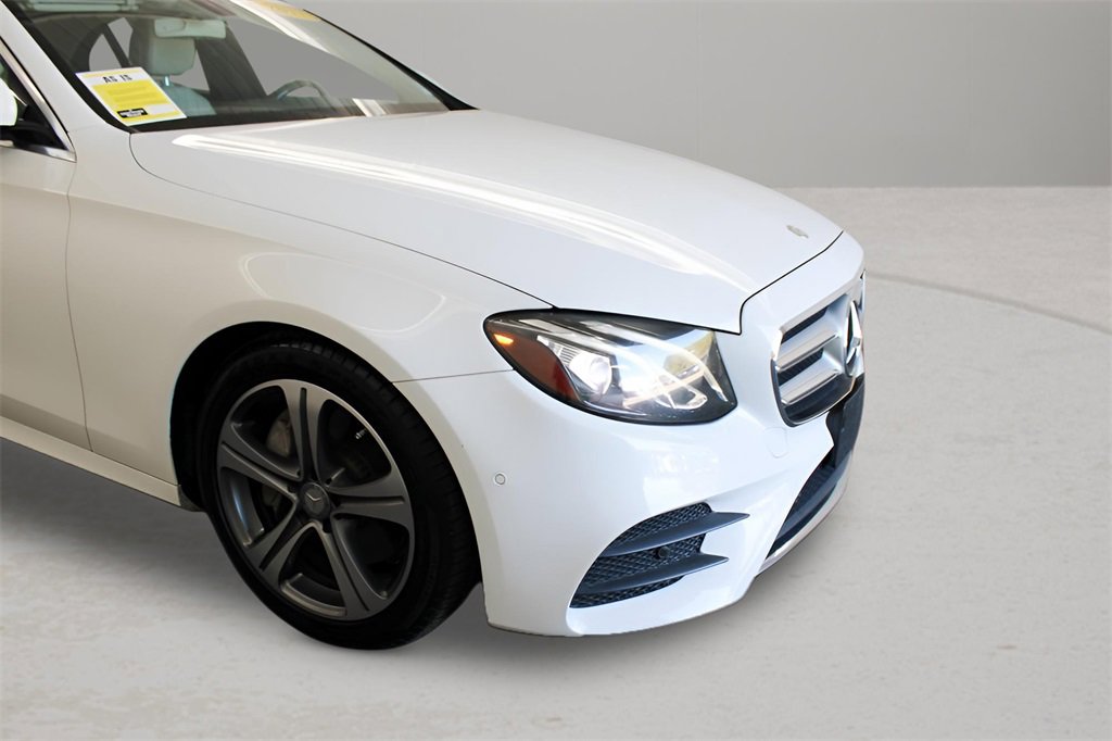 Used 2017 Mercedes-Benz E 300 4MATIC image 27