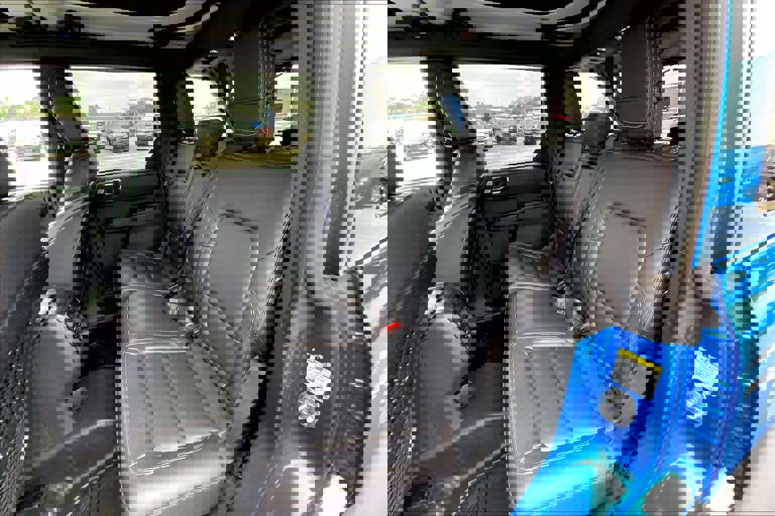 Certified 2025 Ford Bronco Badlands image 21