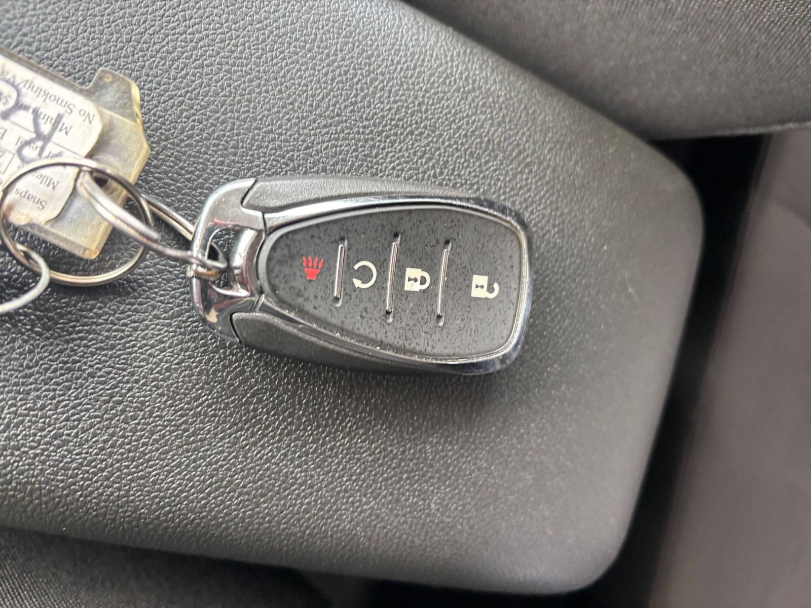 Used 2025 Chevrolet TrailBlazer LT AWD/4WD image 21