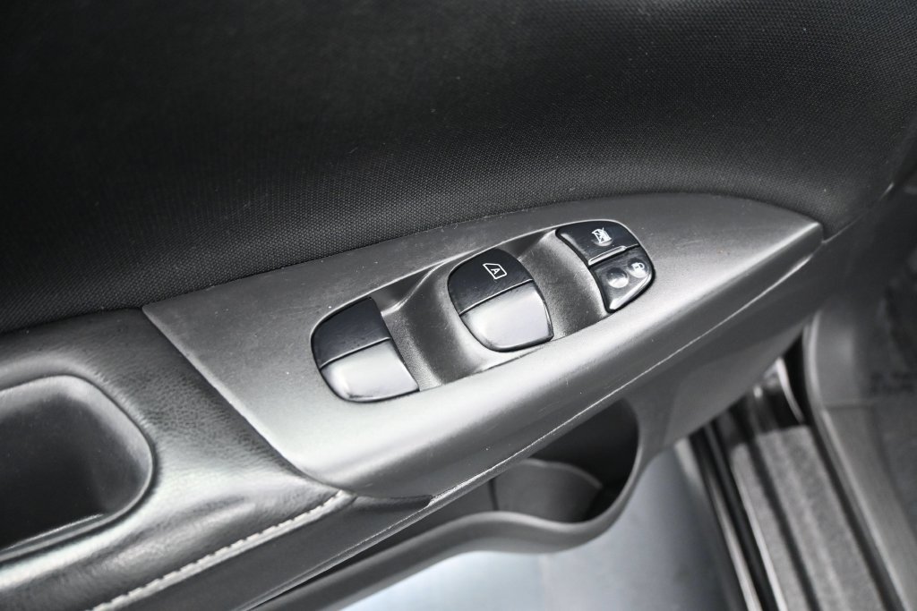 Used 2019 Nissan Sentra SV FWD image 17