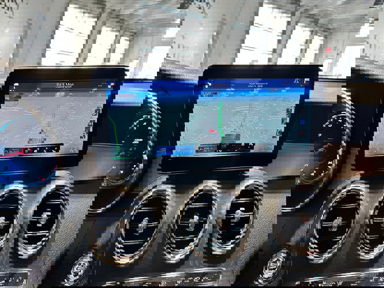 Certified 2020 Mercedes-Benz GLC 300 4MATIC Coupe image 9