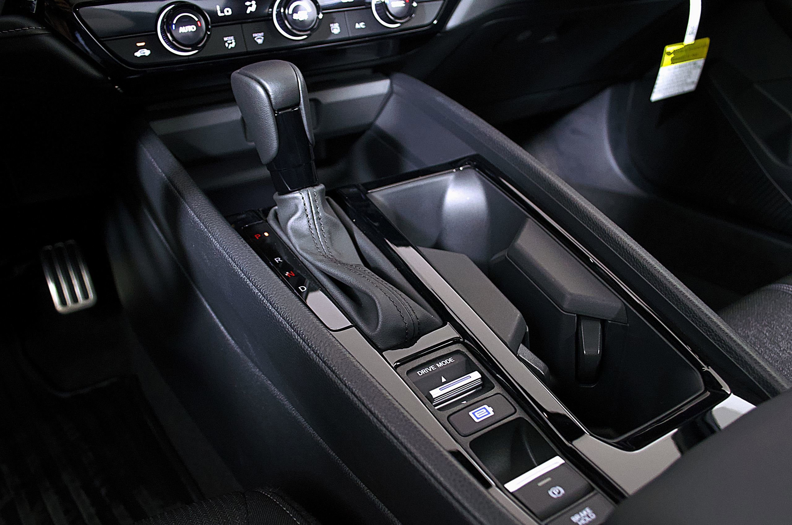 Used 2023 Honda Accord Sport image 27