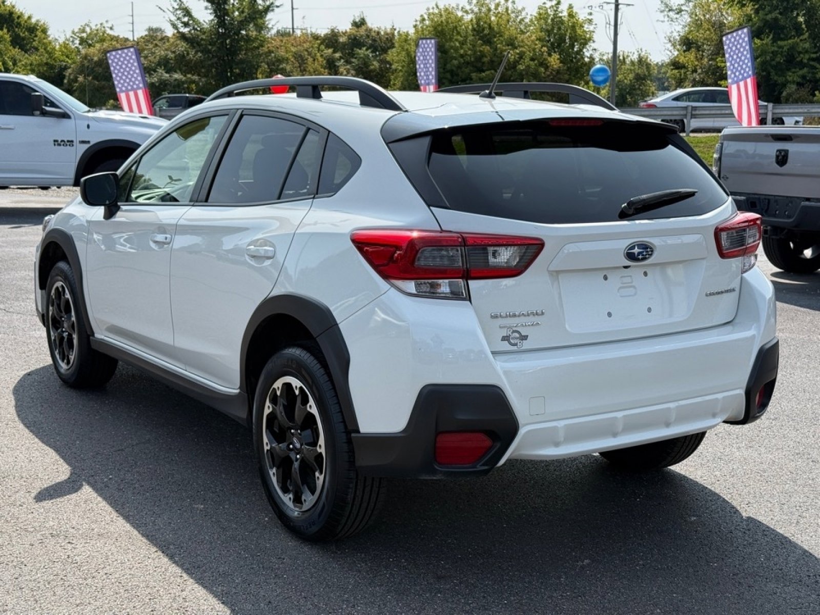 Used 2022 Subaru Crosstrek 2.0i image 6