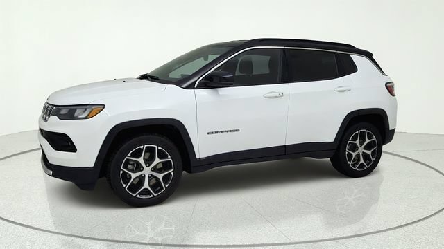 Used 2024 Jeep Compass Limited AWD/4WD image 8