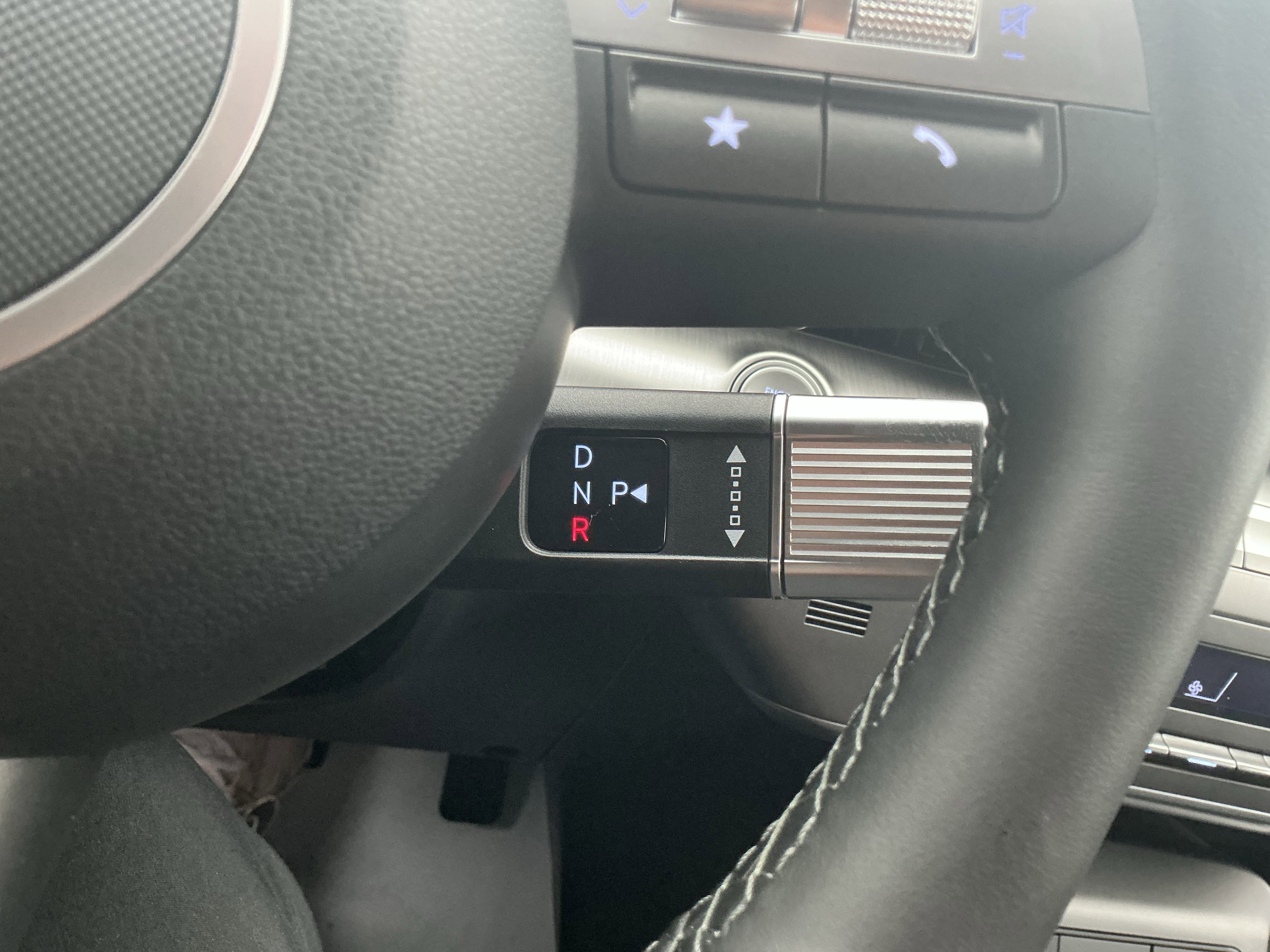 New 2026 Hyundai Kona SEL Premium image 25