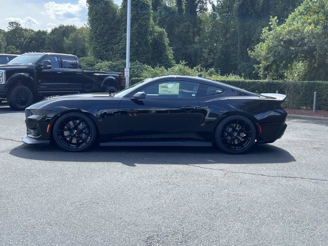New 2026 Ford Mustang GT Premium w/ GT Performance Package RWD image 6