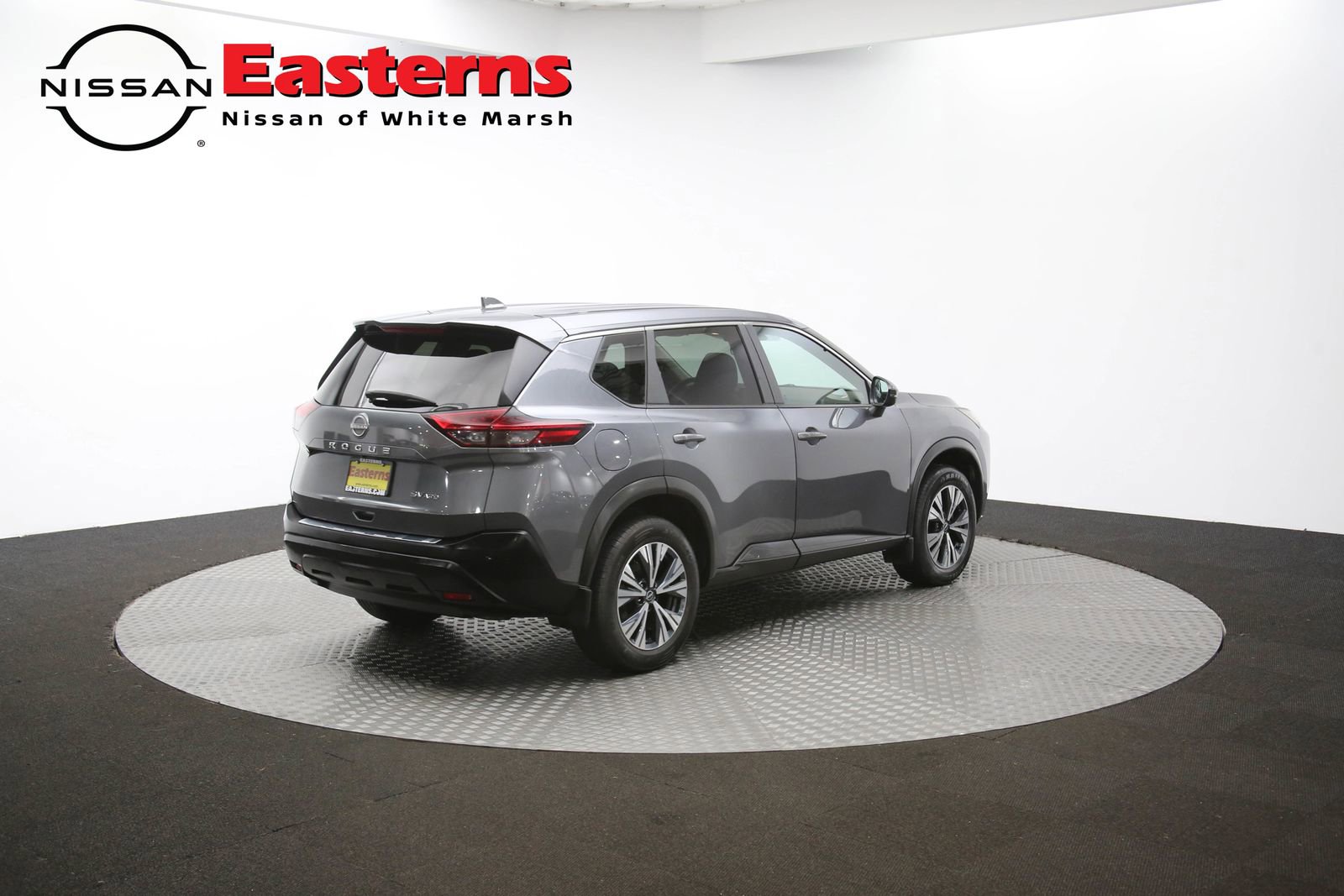 Used 2022 Nissan Rogue SV image 40