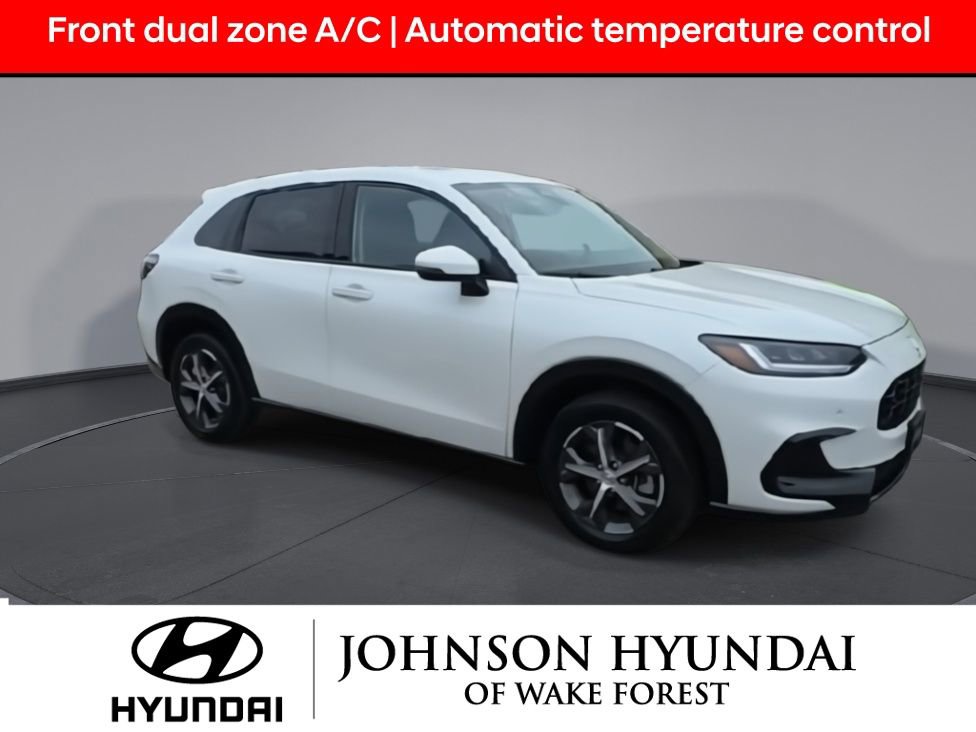 Used 2023 Honda HR-V EX-L image 2