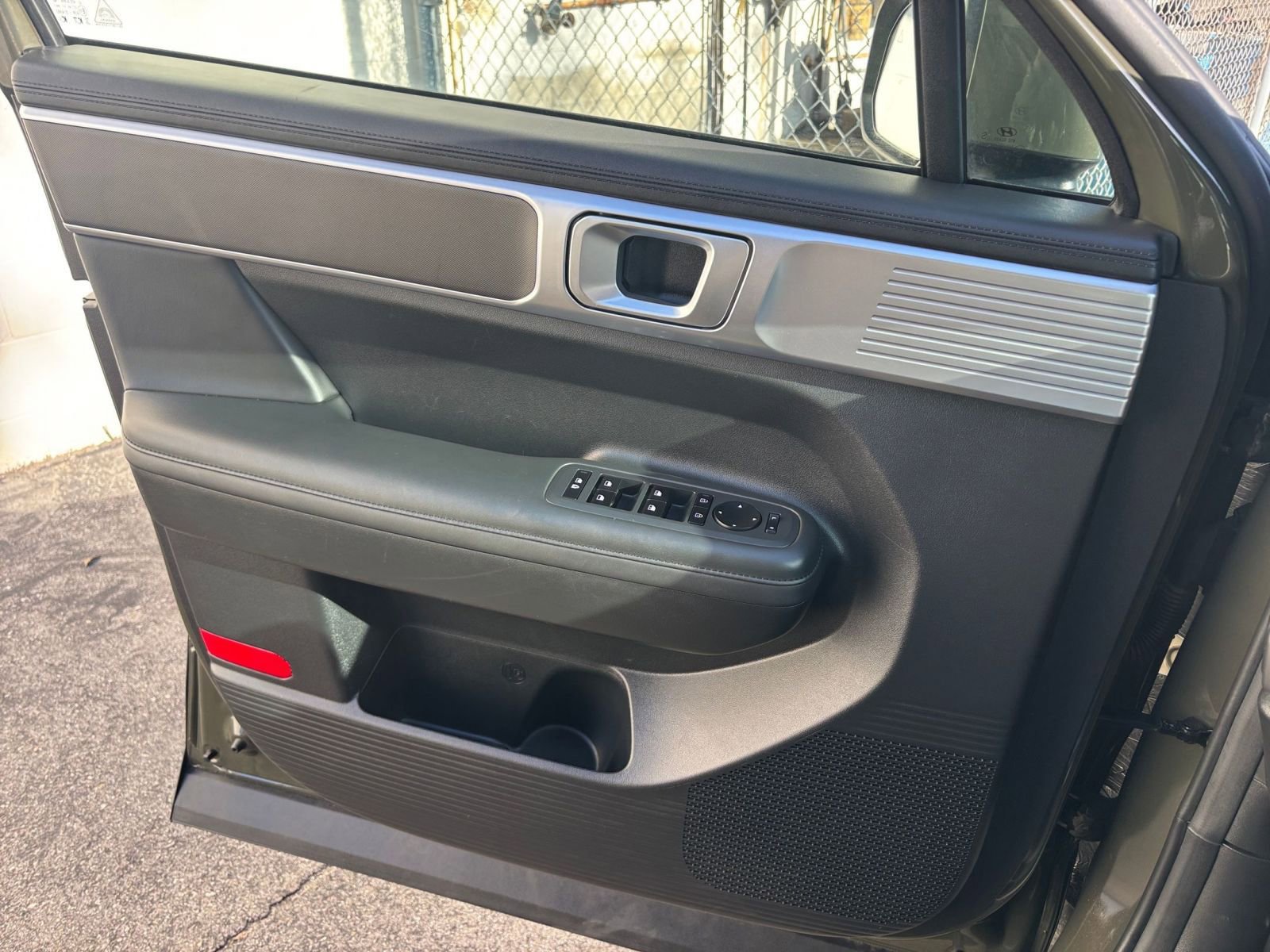 Used 2025 Hyundai Santa Fe SEL image 18