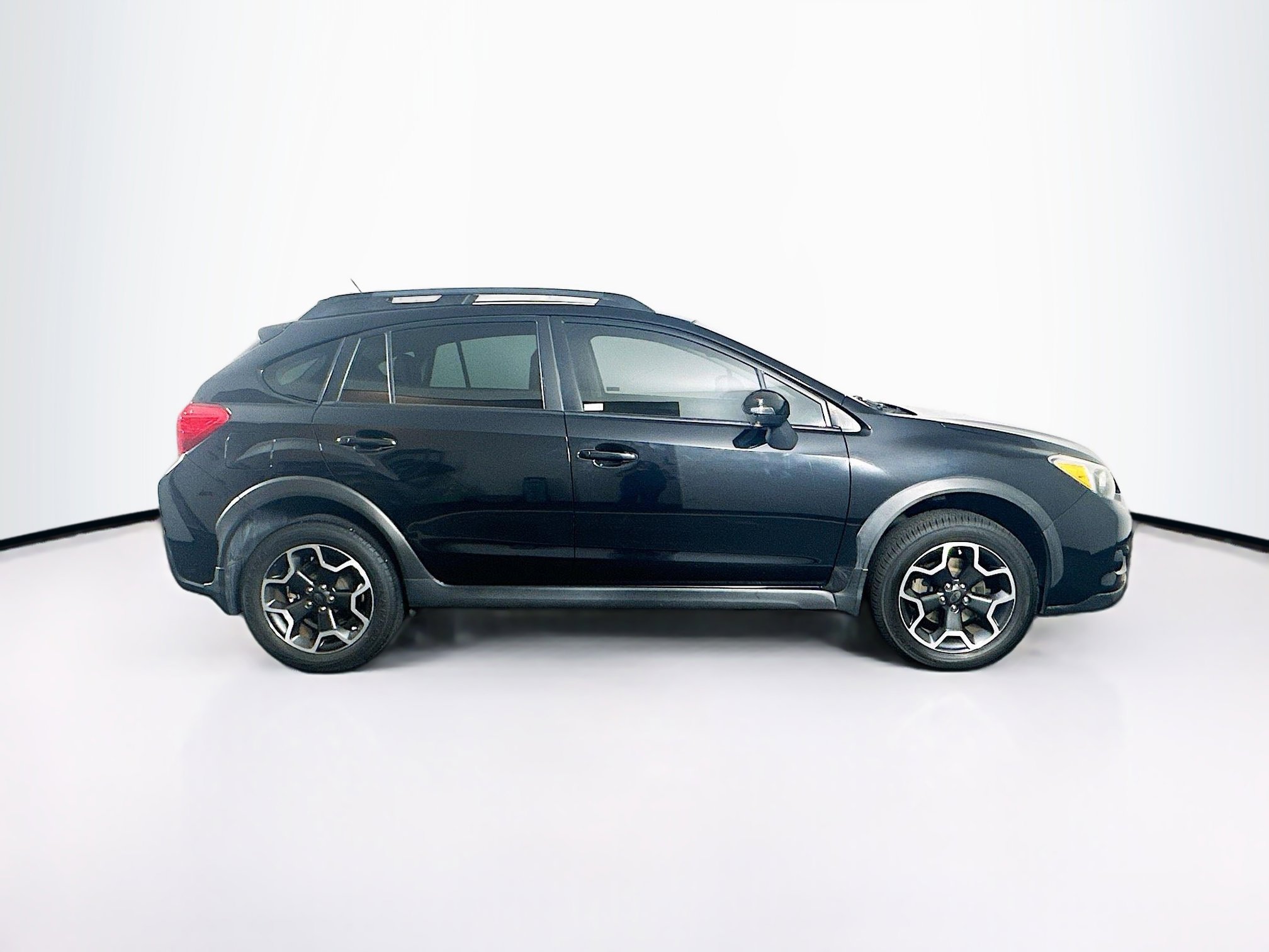 Used 2015 Subaru Crosstrek 2.0i Limited AWD/4WD image 10