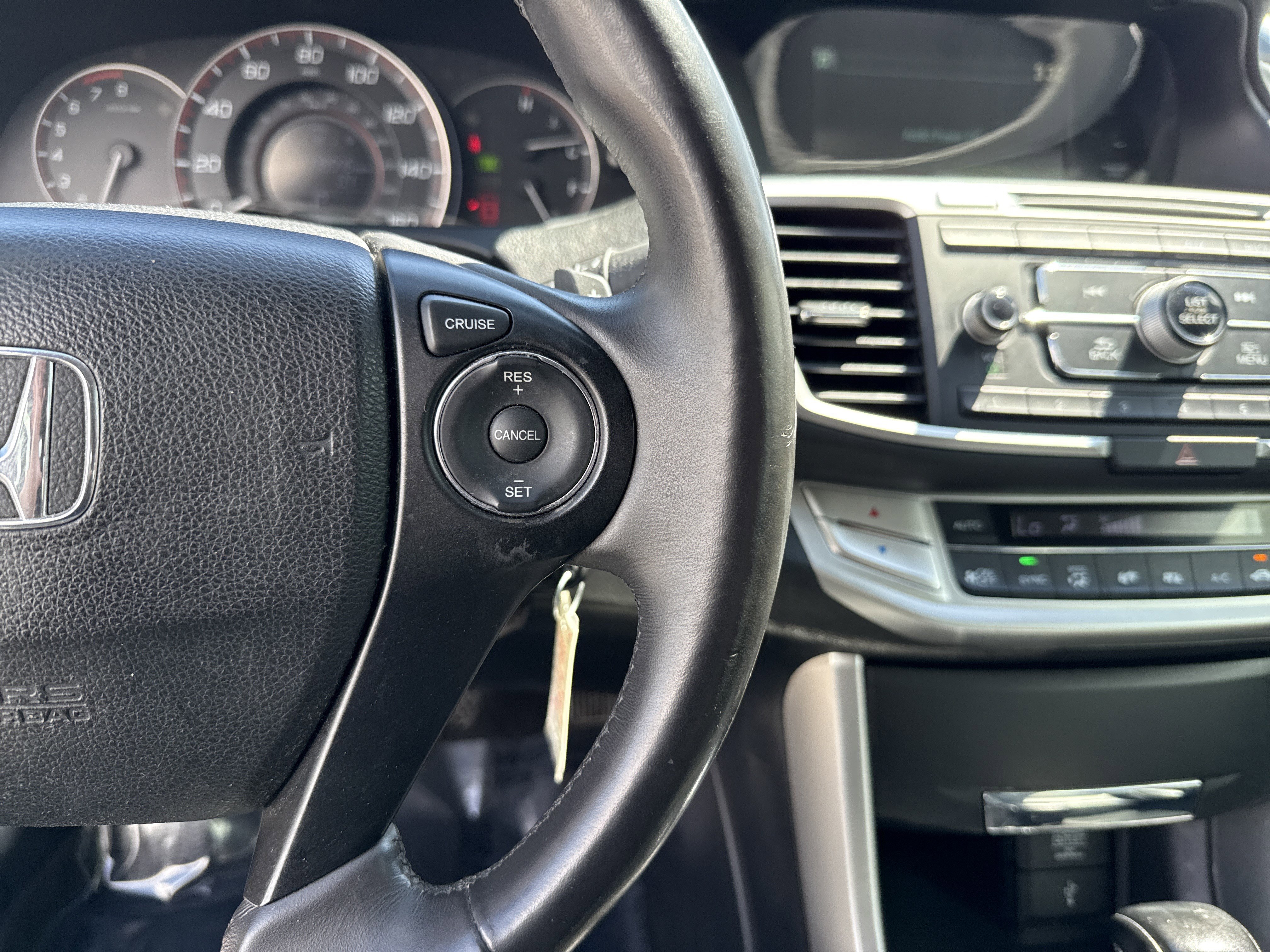 Used 2014 Honda Accord Sport image 21