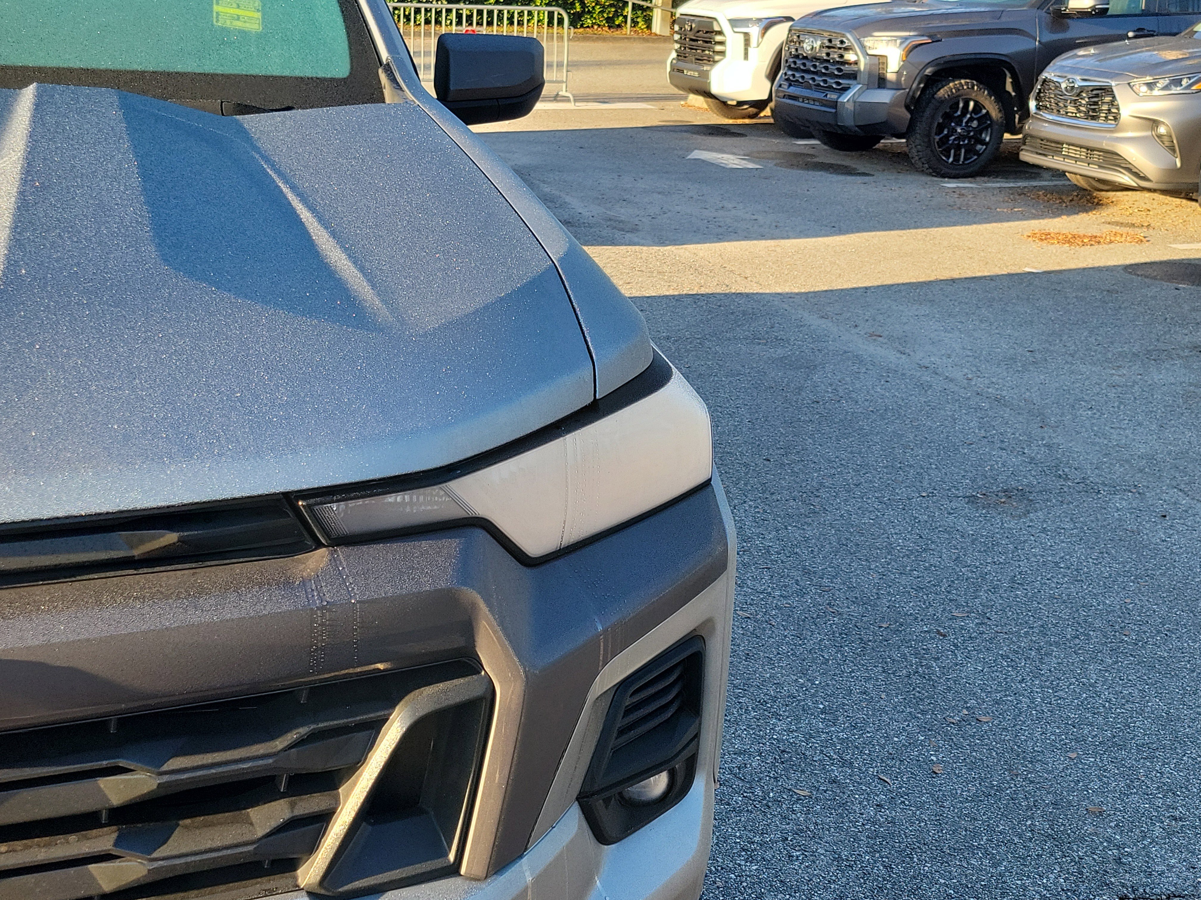 Used 2023 Chevrolet Colorado LT w/ LT Convenience Package image 3