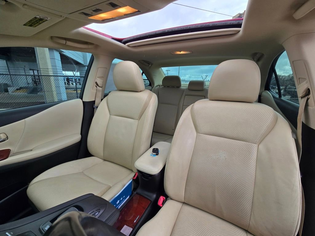 Used 2010 Lexus HS 250h image 25