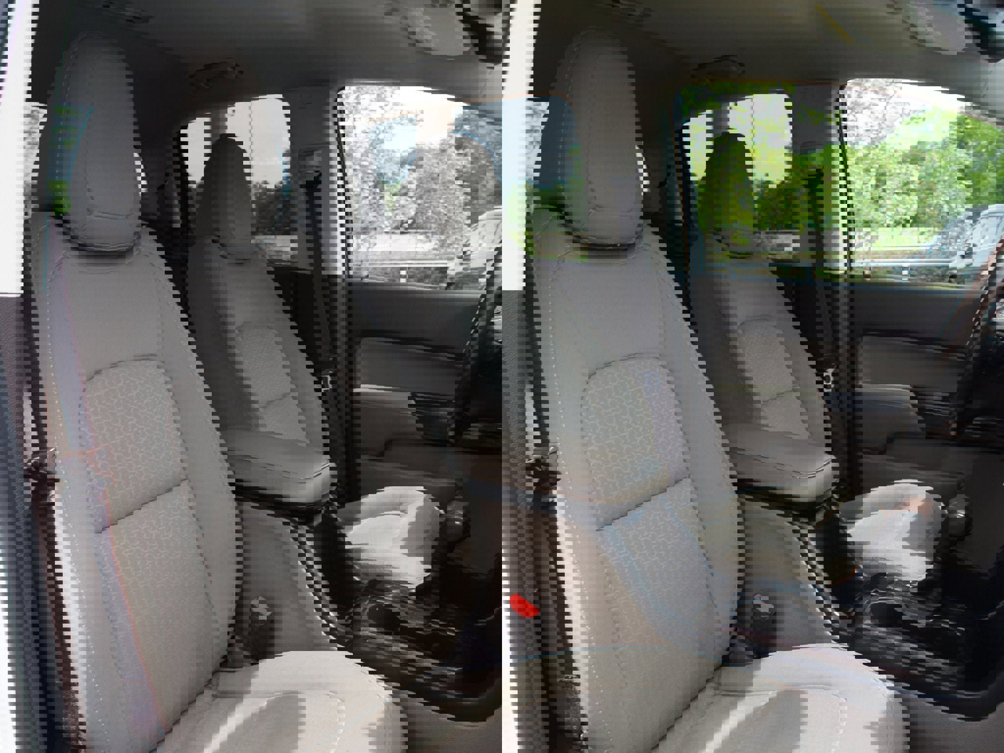 Used 2016 GMC Canyon SLE image 14