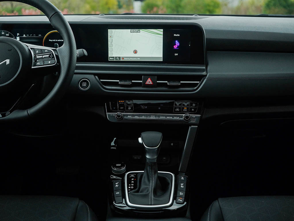 New 2026 Kia Seltos SX w/ SX Sunroof Package image 17