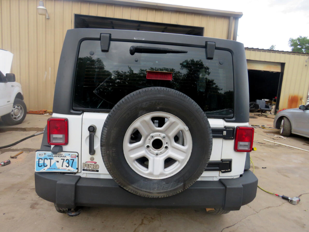 Used 2016 Jeep Wrangler Unlimited Sport image 5