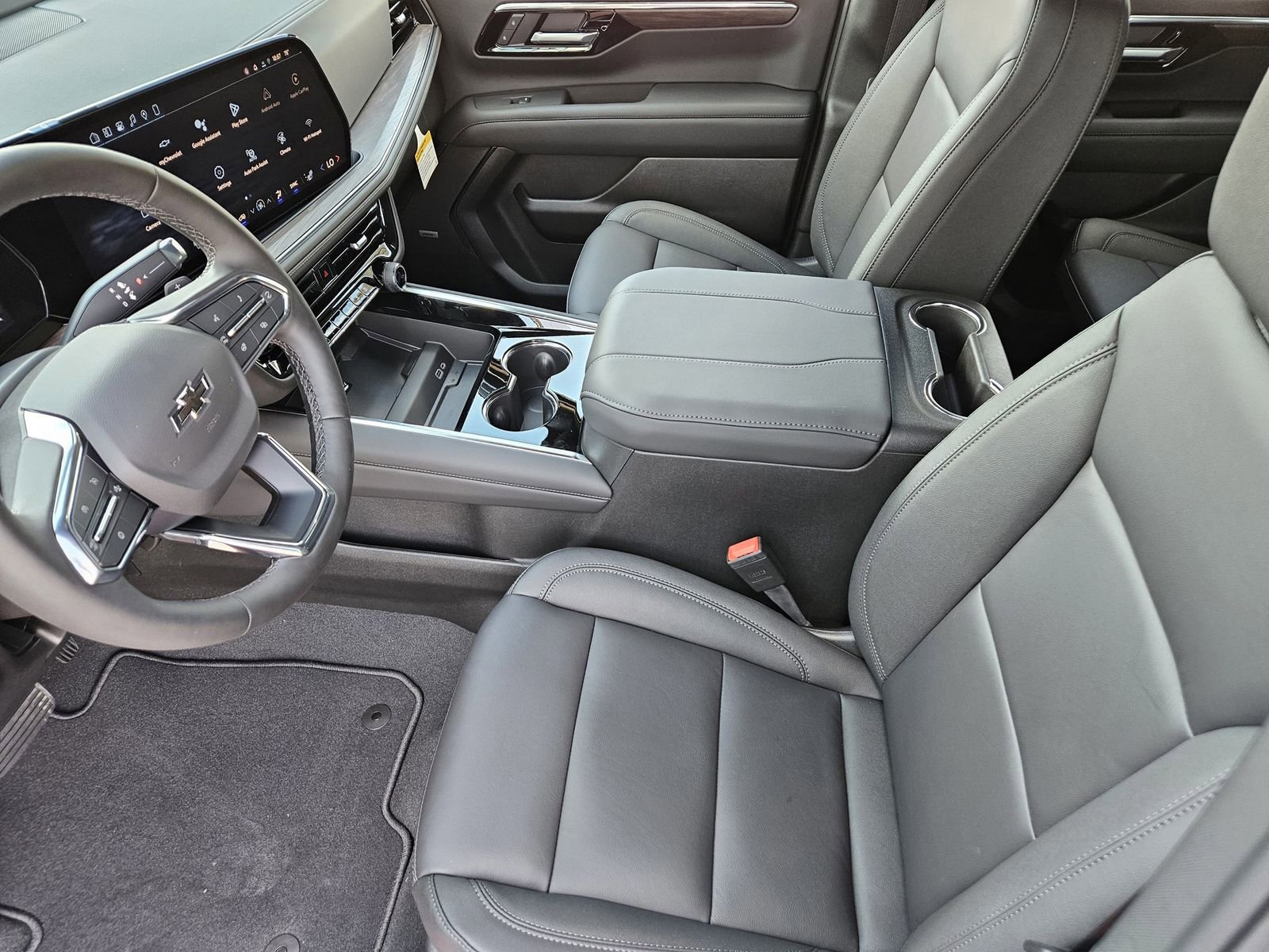 New 2026 Chevrolet Suburban Z71 image 17