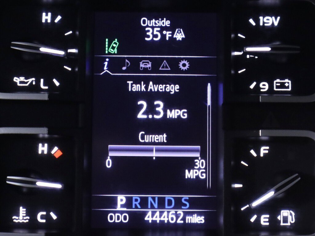 Used 2020 Toyota Tundra SR5 w/ TRD Off-Road Package image 14