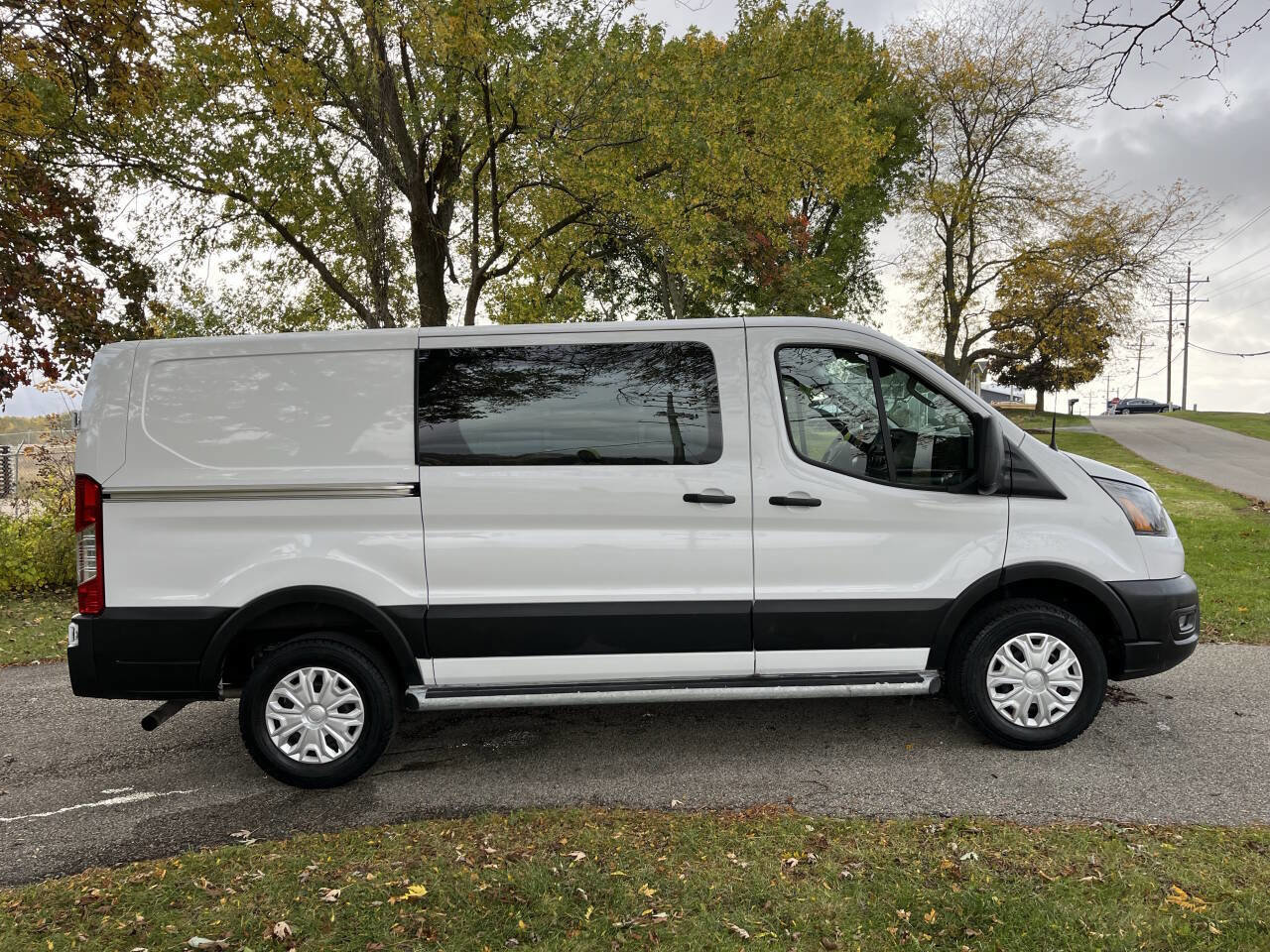 Used 2024 Ford Transit 250 Low Roof w/ Exterior Upgrade Package image 6
