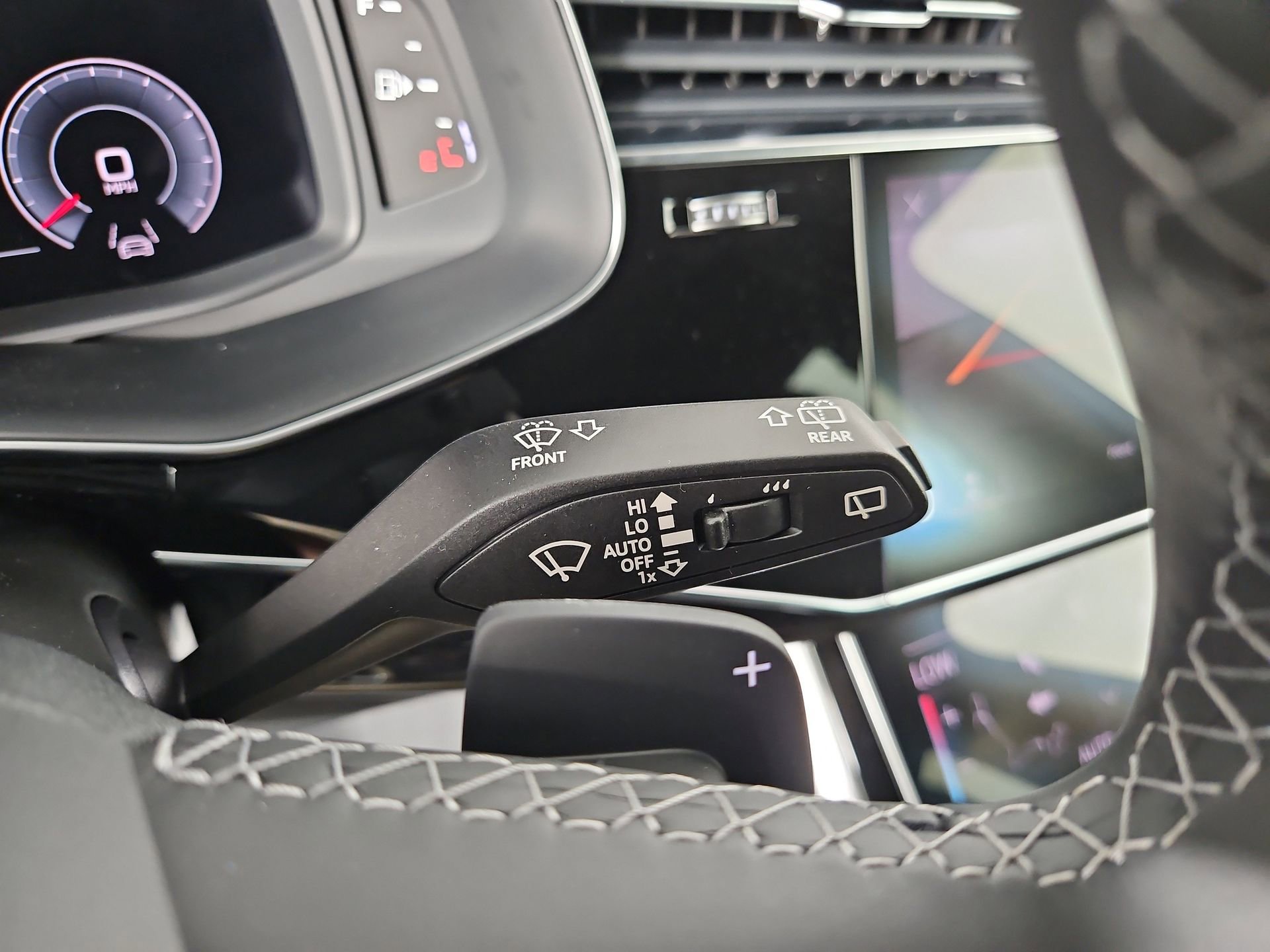 New 2026 Audi Q7 2.0T Premium image 28