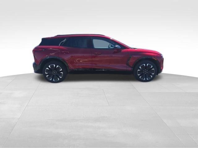 Certified 2025 Chevrolet Blazer EV RS AWD/4WD image 13