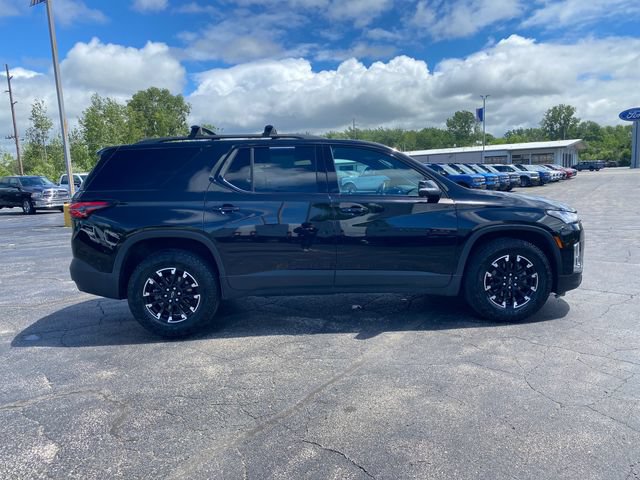 Used 2023 Chevrolet Traverse RS w/ LPO, Floor Liner Package FWD image 8