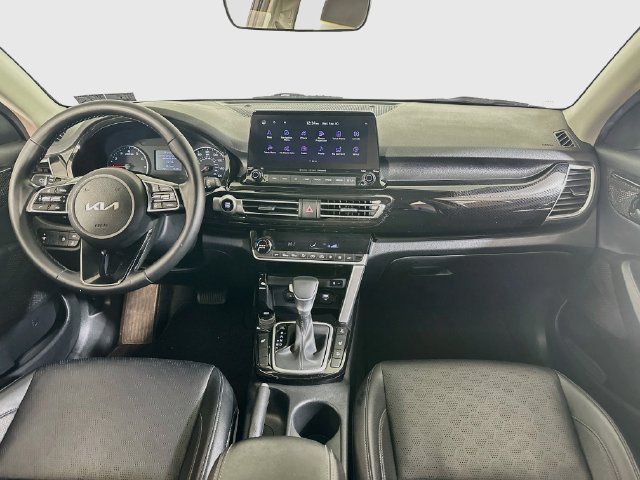 Used 2023 Kia Seltos EX AWD/4WD image 14