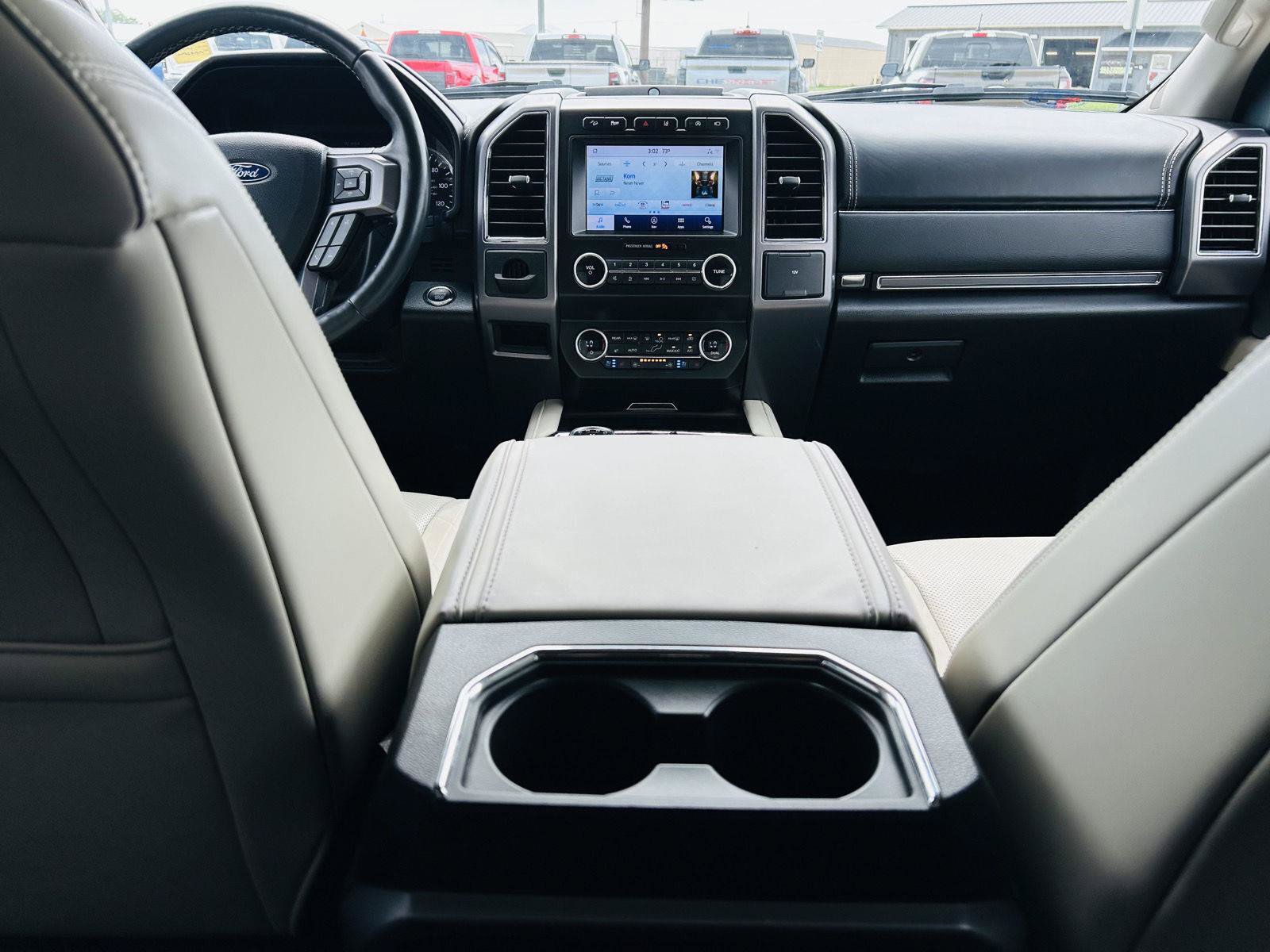 Used 2021 Ford Expedition Max Platinum AWD/4WD image 30