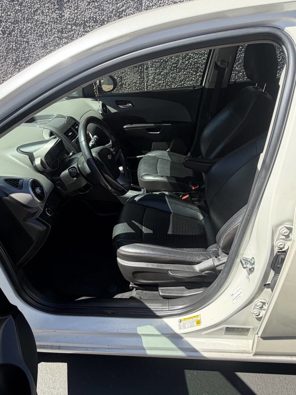 Used 2015 Chevrolet Sonic LTZ image 11