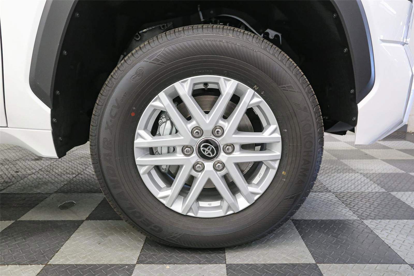 New 2026 Toyota Tundra SR5 image 12