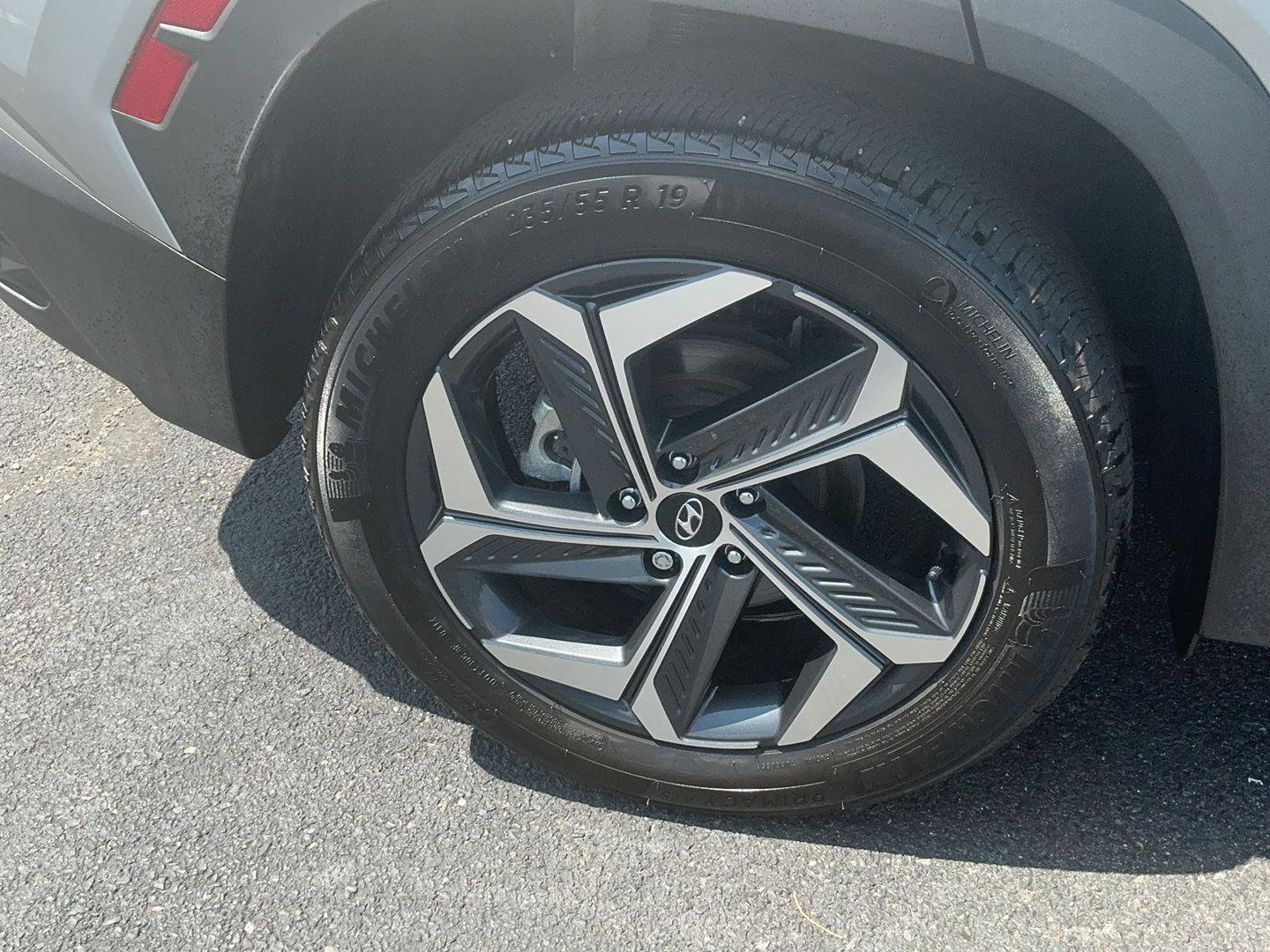 Certified 2024 Hyundai Tucson SEL AWD/4WD image 5