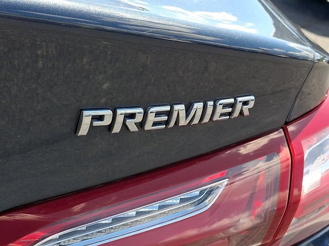 Used 2019 Chevrolet Malibu Premier w/ Sun and Wheel Package FWD image 35
