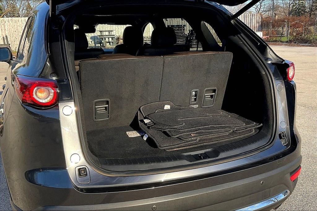 Used 2023 MAZDA CX-9 Signature image 28