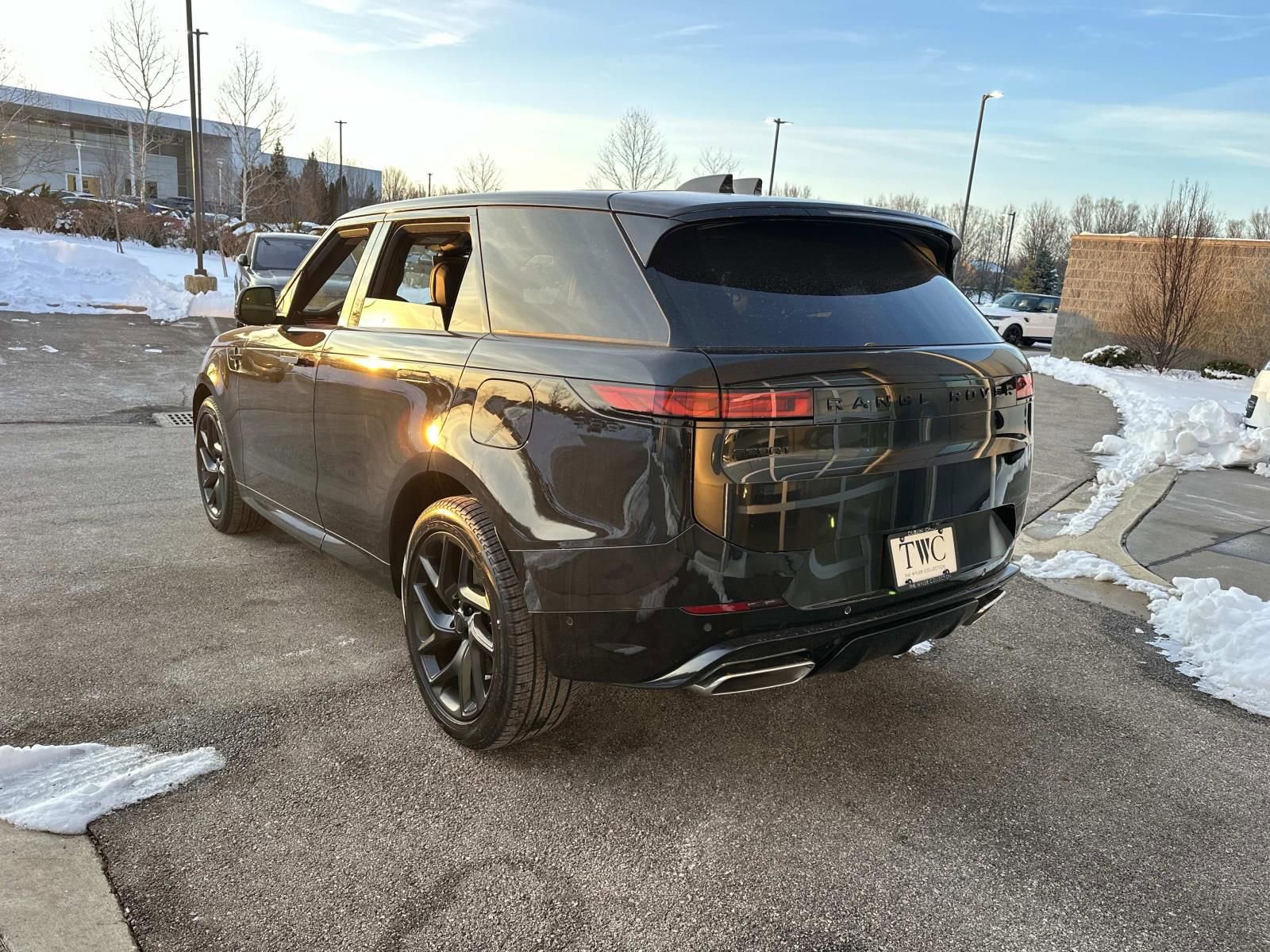 New 2026 Land Rover Range Rover Sport Dynamic SE image 7