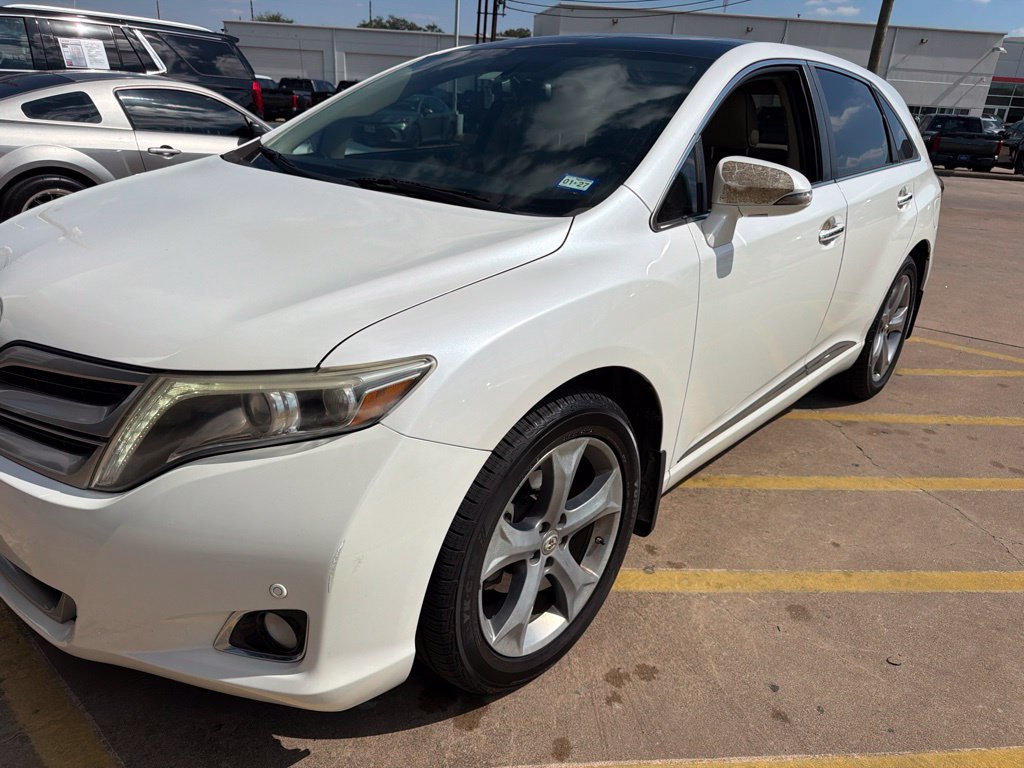 Used 2014 Toyota Venza Limited FWD image 3