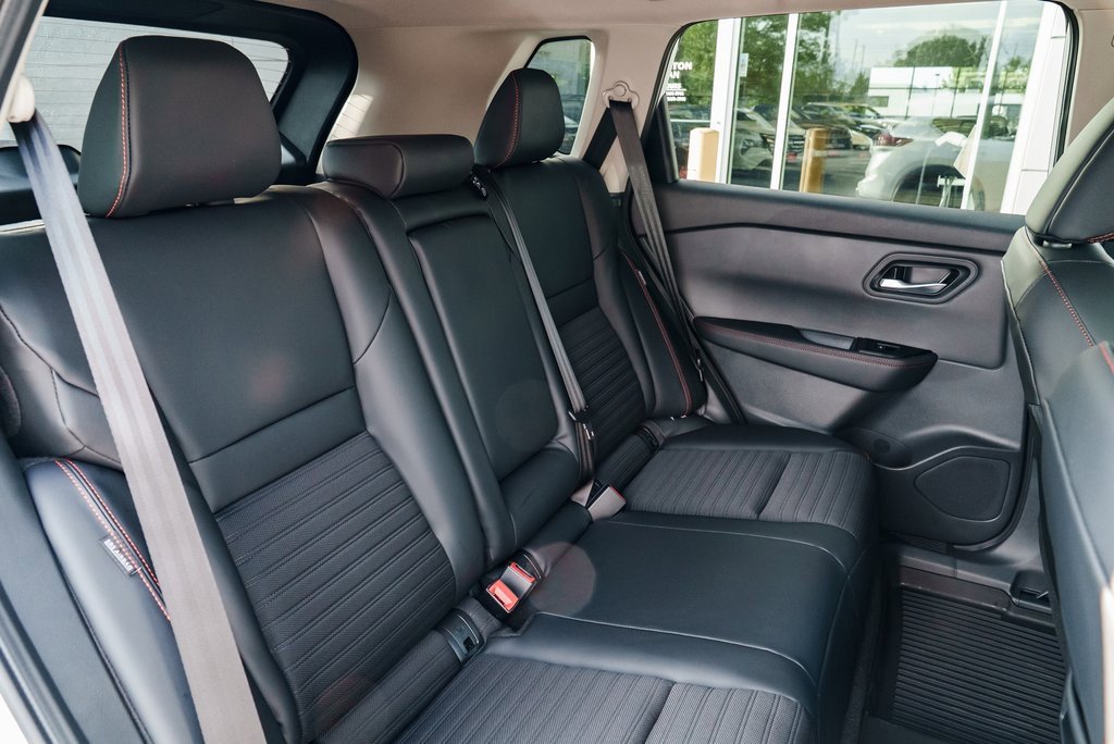 New 2026 Nissan Rogue Rock Creek image 25