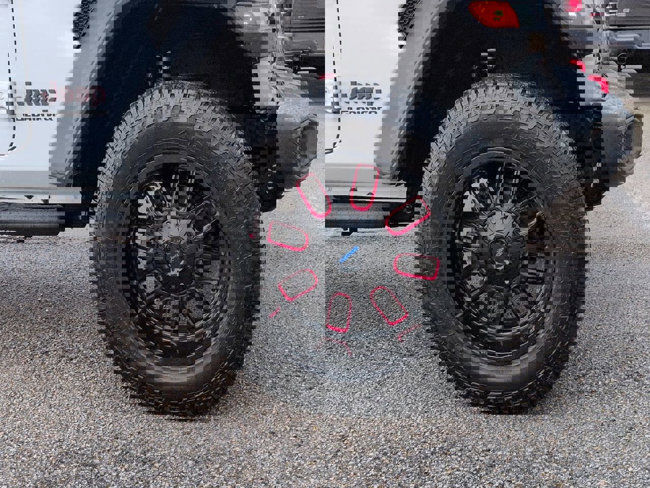 Used 2021 Jeep Gladiator Rubicon image 10