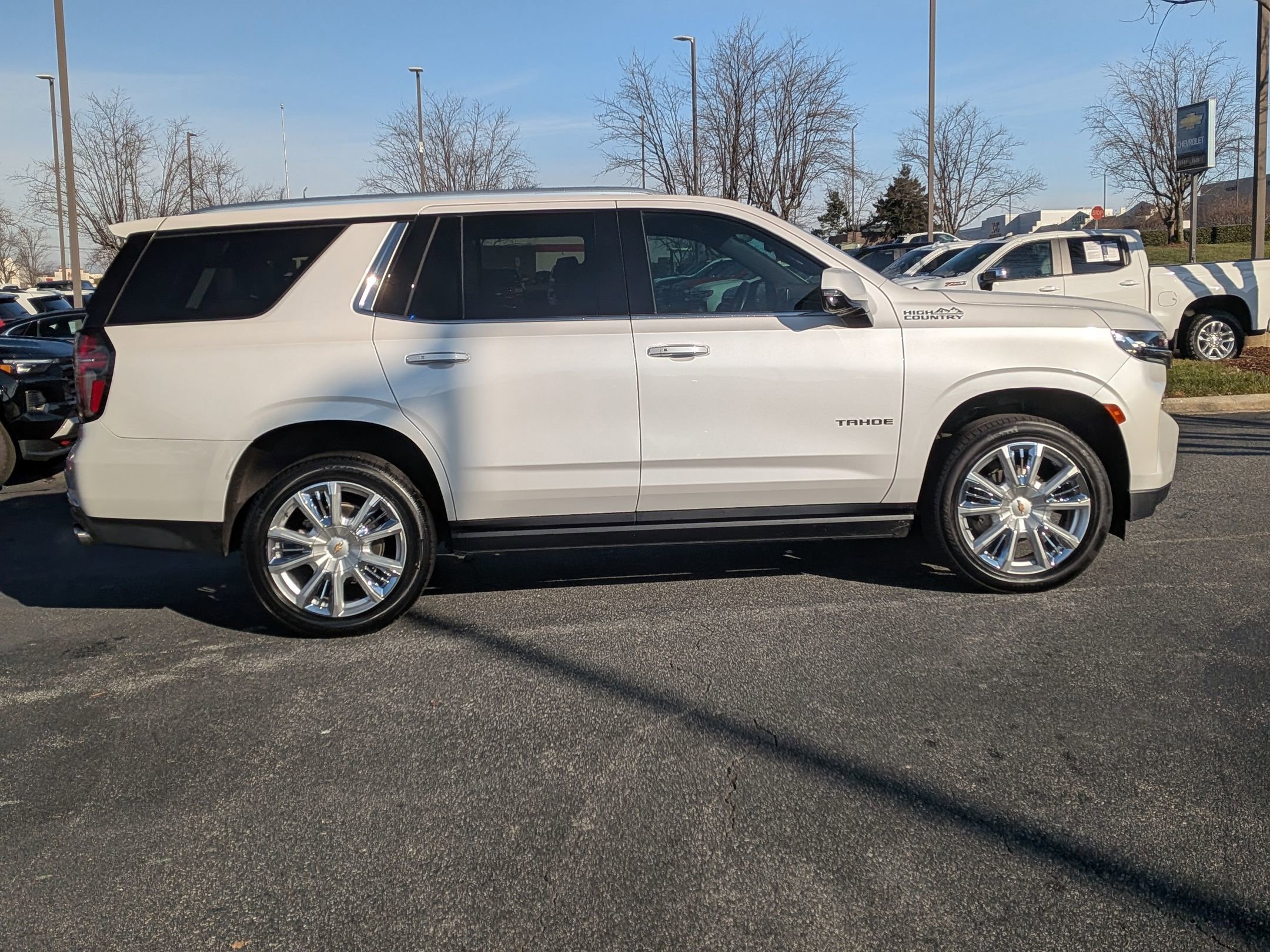 Used 2021 Chevrolet Tahoe High Country w/ Premium Package image 10