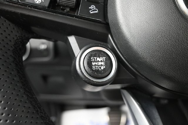 Used 2022 Alfa Romeo Stelvio Ti w/ Active Assist Plus Package AWD/4WD image 35
