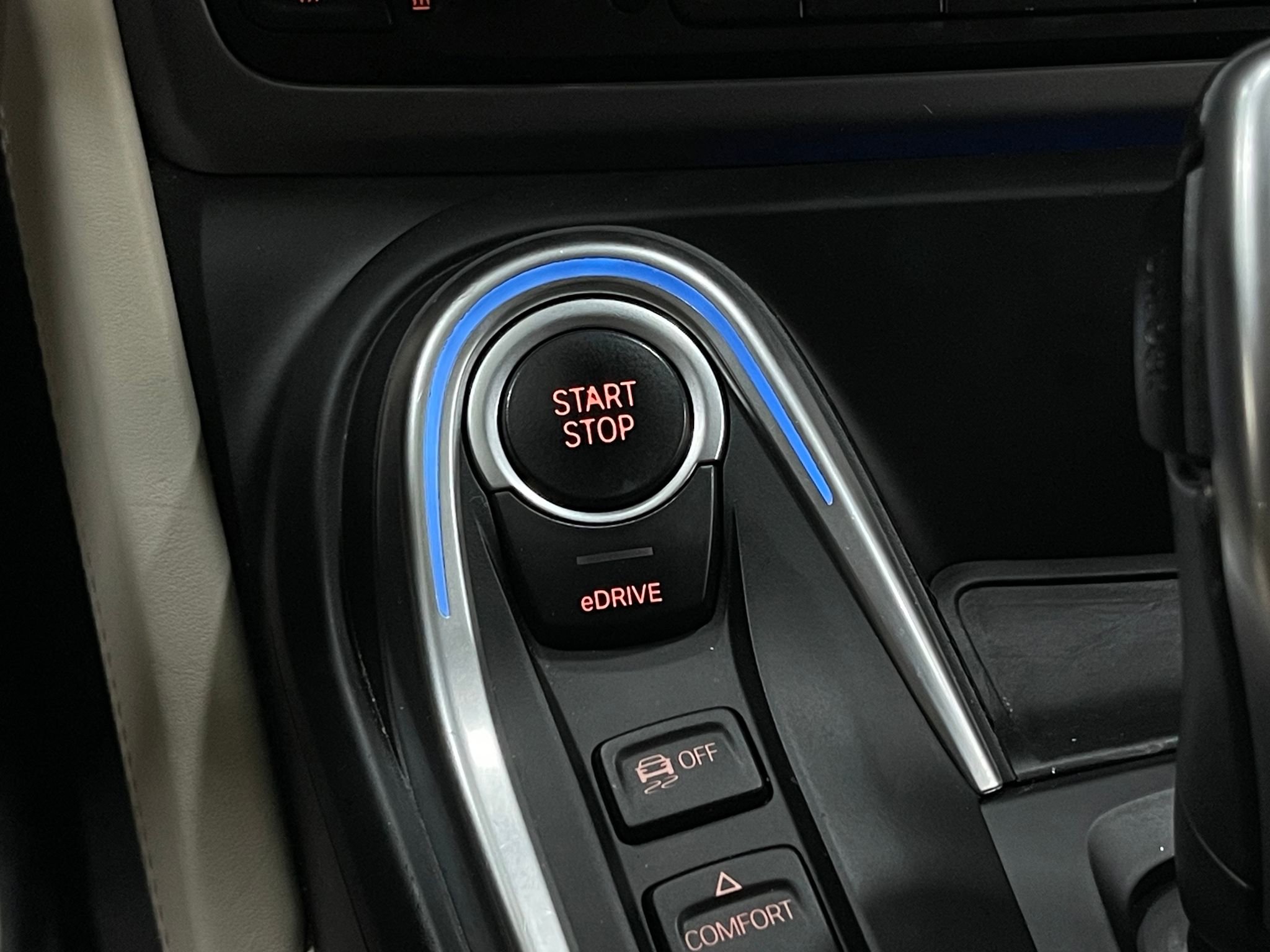 Used 2015 BMW i8 AWD/4WD image 19