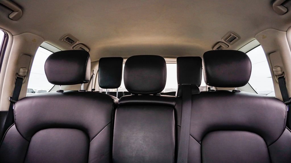 Used 2023 Nissan Armada SV AWD/4WD image 27