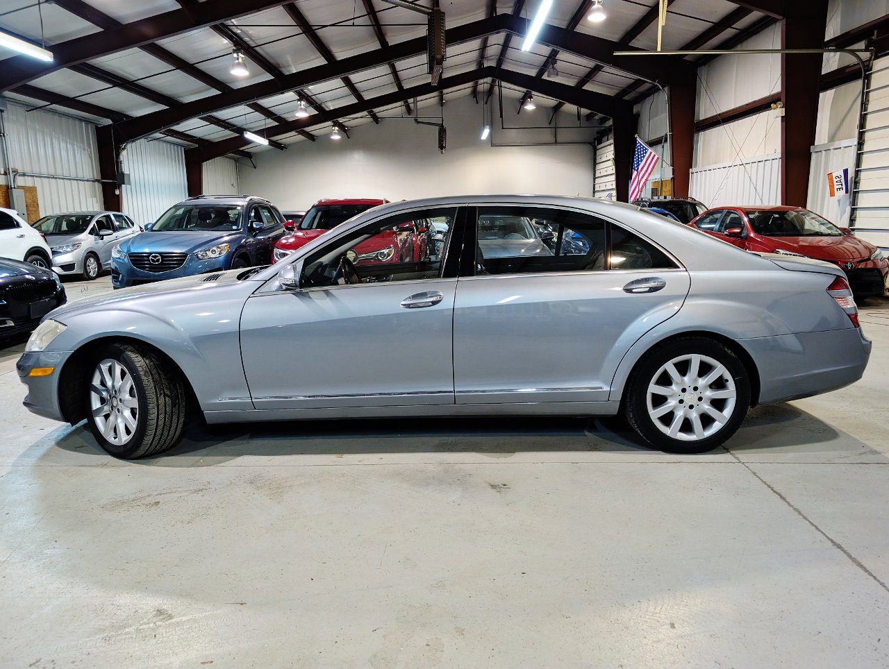 Used 2008 Mercedes-Benz S 550 4MATIC image 7