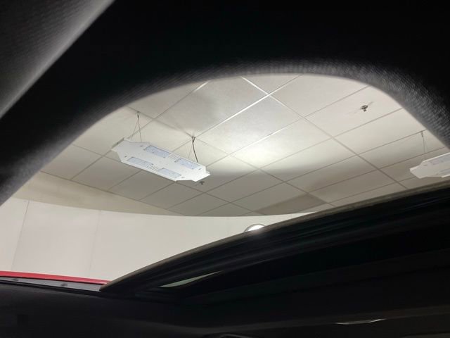 Used 2019 BMW 330i xDrive Sedan w/ Convenience Package image 19