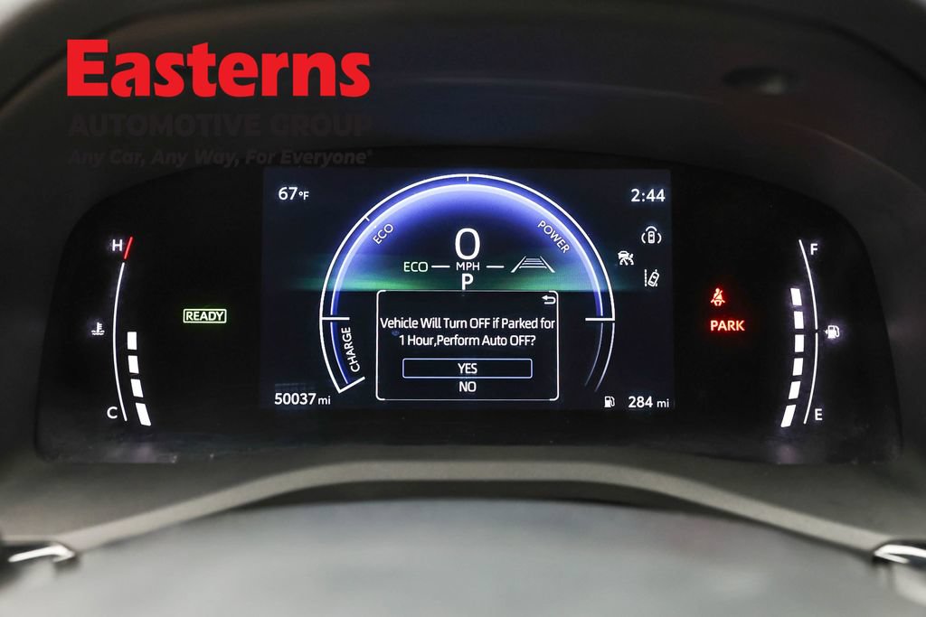 Used 2025 Toyota Camry LE FWD image 17