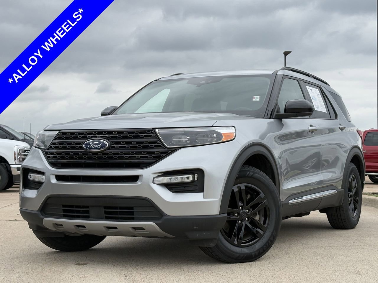 Certified 2023 Ford Explorer XLT w/ Equipment Group 202A RWD image 2