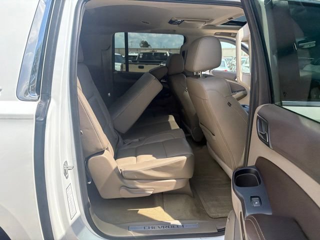 Used 2016 Chevrolet Suburban LT w/ Luxury Package RWD image 24