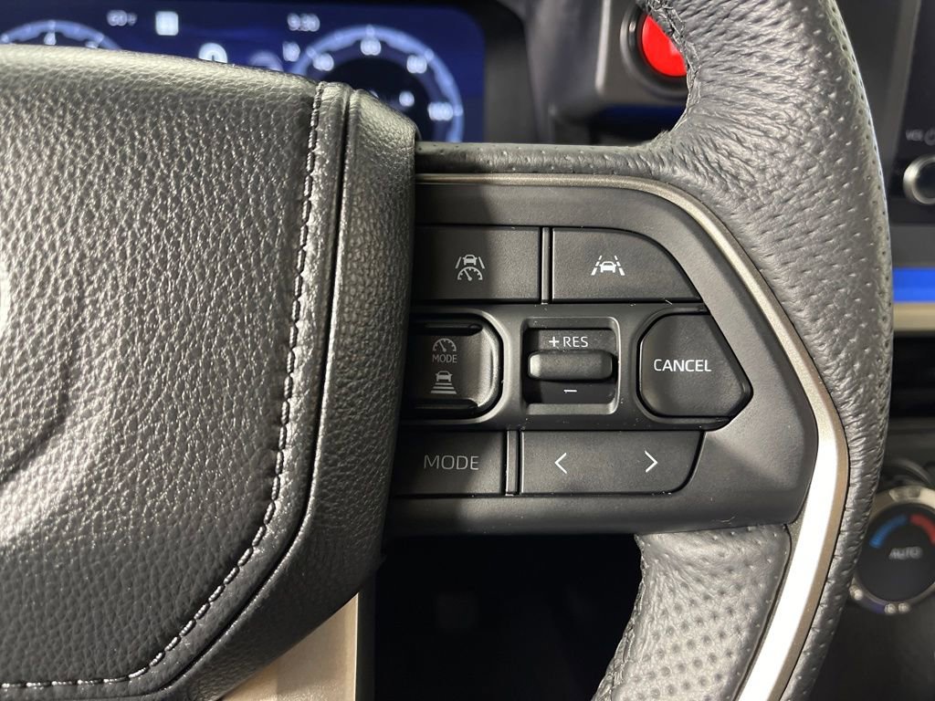 Certified 2025 Toyota Tacoma TRD Off-Road image 27