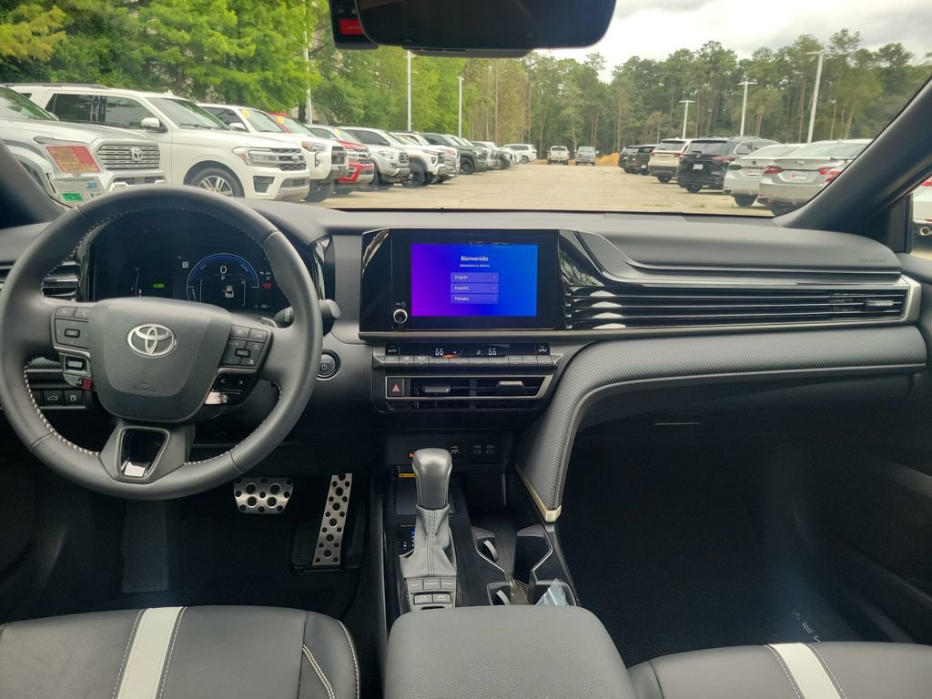 Certified 2025 Toyota Camry SE w/ Convenience Package AWD/4WD image 23