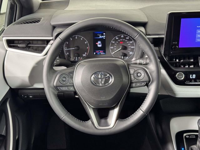 Used 2025 Toyota Corolla SE w/ Convenience Package image 20